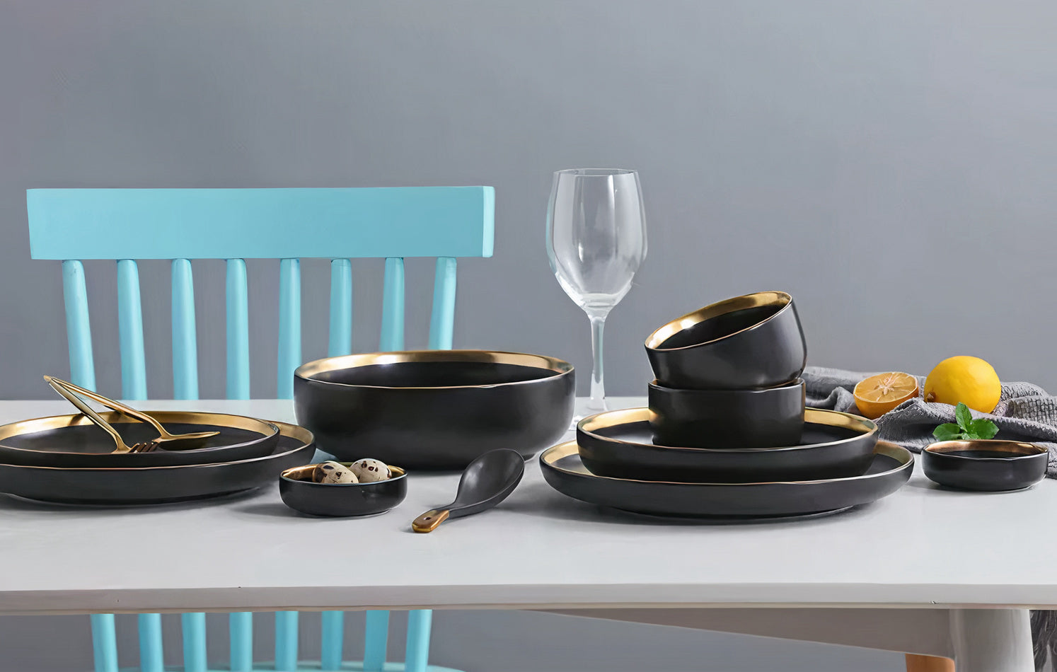 Phnom Penh Dinnerware Set